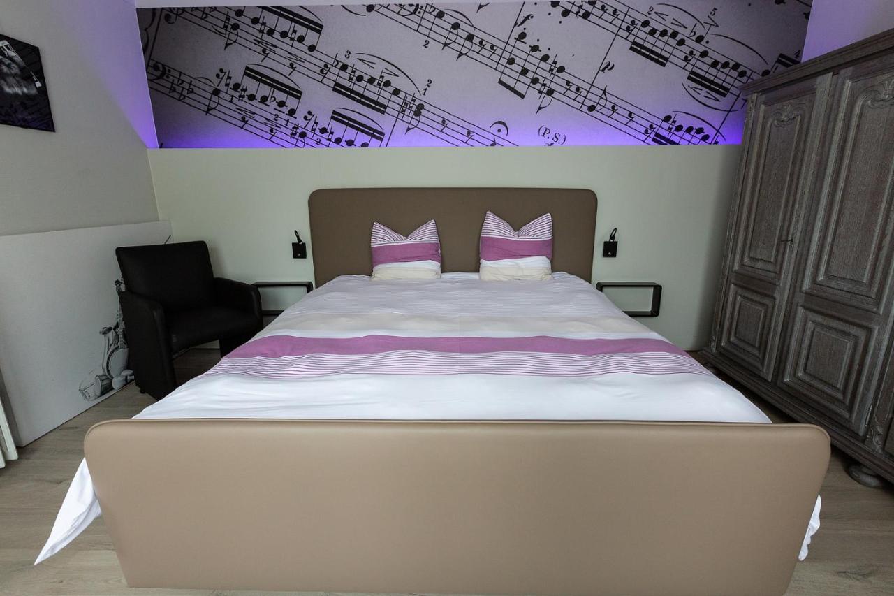 Villa Bed 'N Blues **** Halen Exterior foto